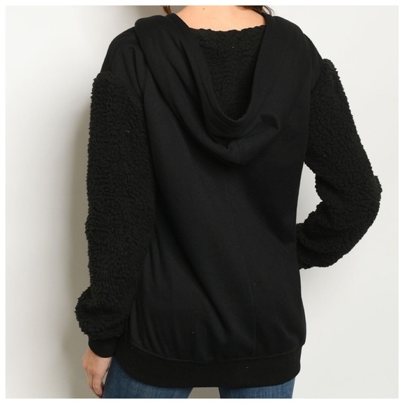 🆕Just In-Long sherpa sleeve hooded Jacket - Picture 2 of 5